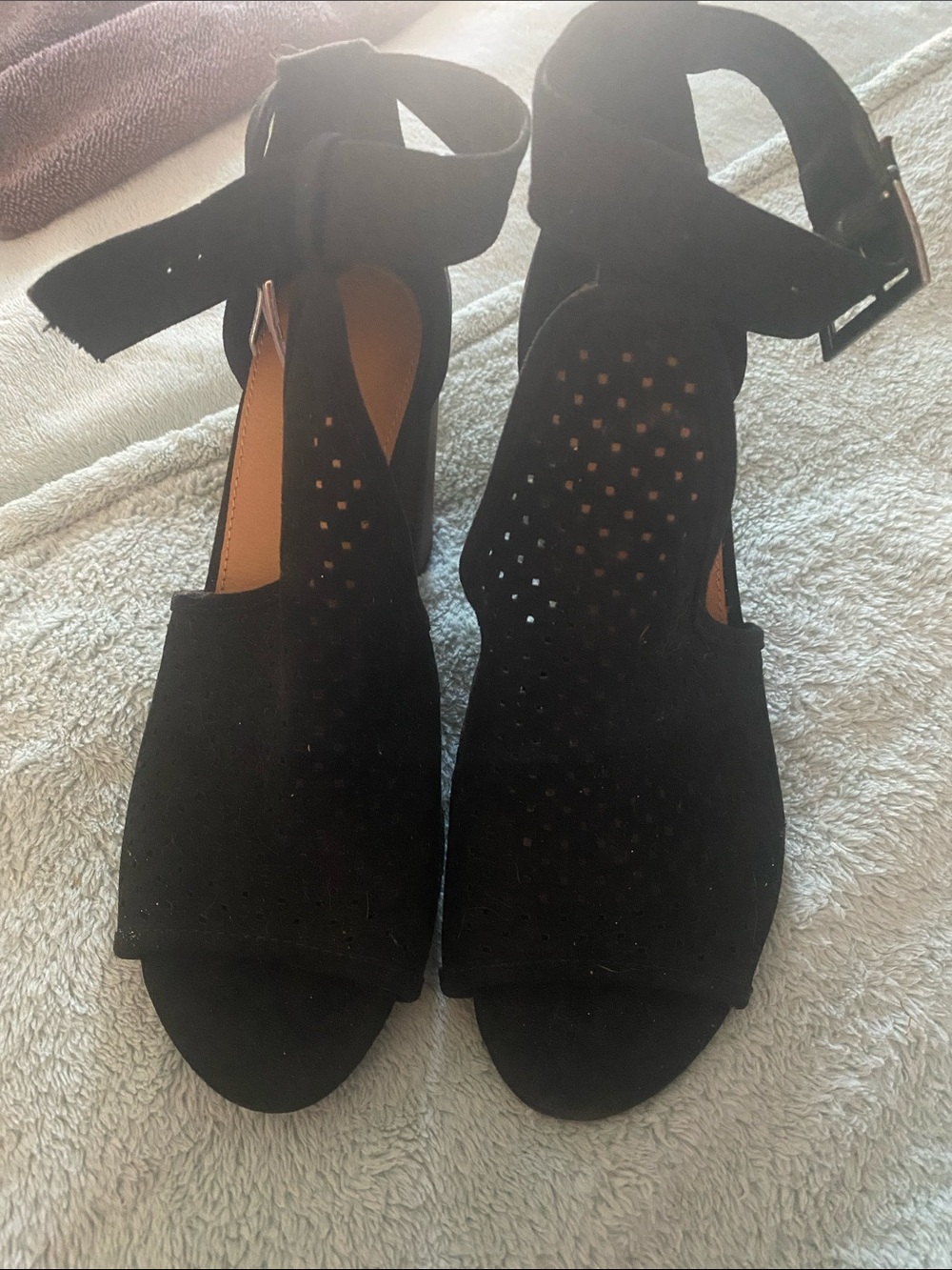 Universal Thread Black Perforated Ankle-Strap Heels